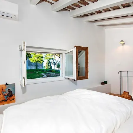 Monte Sea View With Terrace Ρόβινι